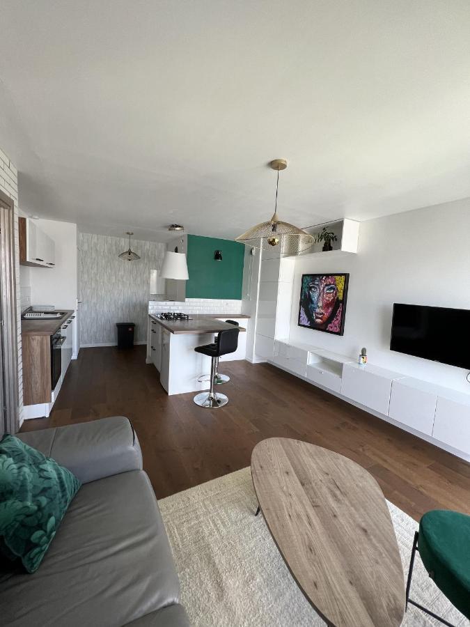Appartement Accueillant, Tres Bien Situe Nantes Exterior foto