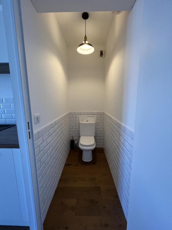 Appartement Accueillant, Tres Bien Situe Nantes Exterior foto