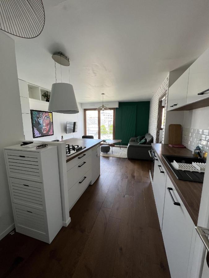 Appartement Accueillant, Tres Bien Situe Nantes Exterior foto